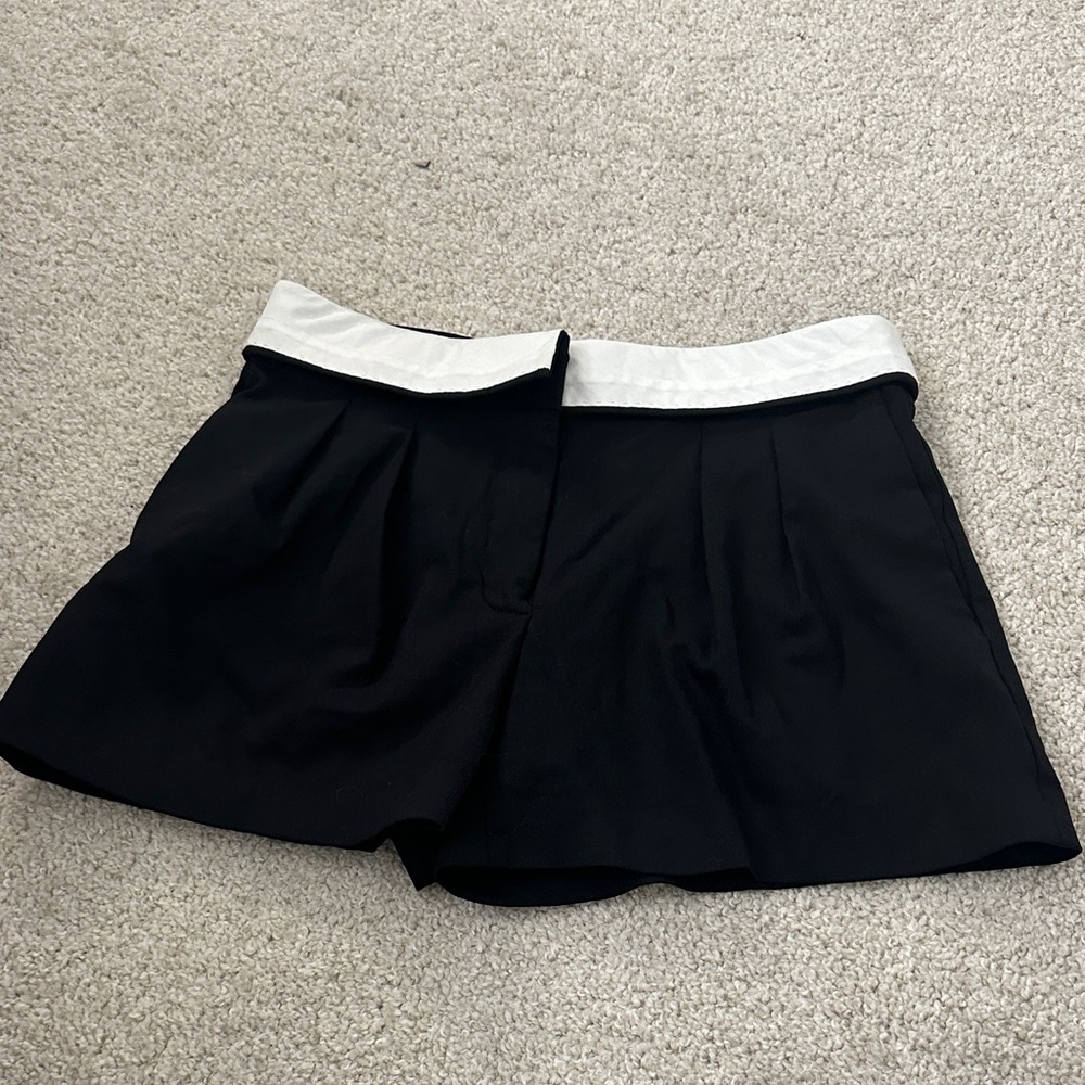 Aritzia shorts